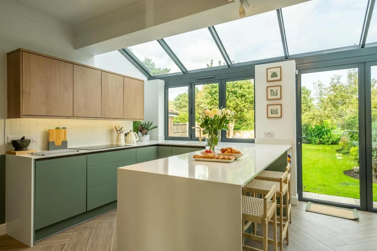 The Birdie York Holiday home