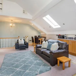  Holiday home Holtby Grange